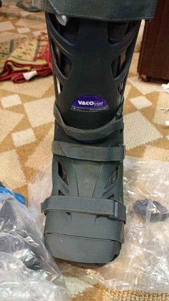 AirCast Walker Boot 2