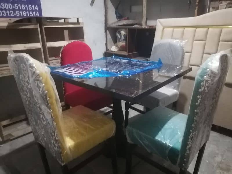 Dinning table in sale 1