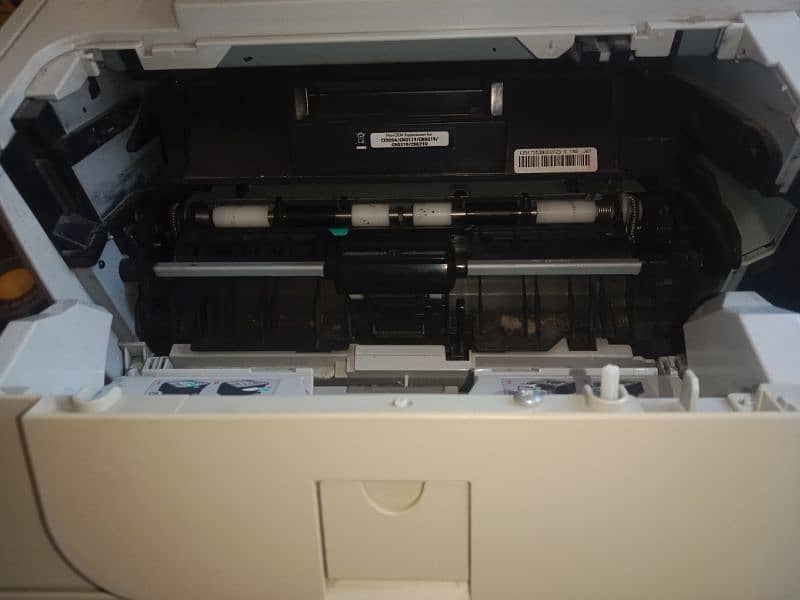 HP Laserjet P2055d 3