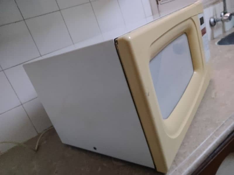 microwave in perfect condition 7