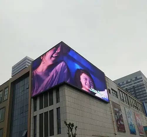 Pole Streamer Screens Media Display / Smd LED display Screens for Out 1