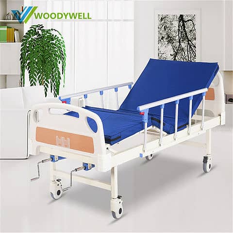 ICU beds/Manual medical bed/Surgical bed /Hospital bed/Patient bed 12