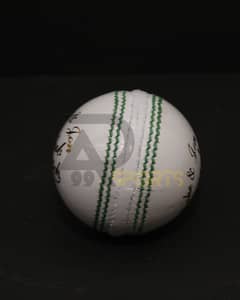 Cricket white hard ball/Sports hard ball / hard ball 0