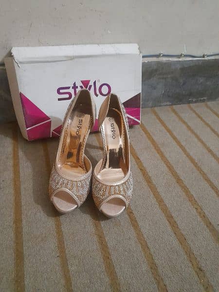 Stylo Brand Original Brand New Heels/casuals/formals available 1