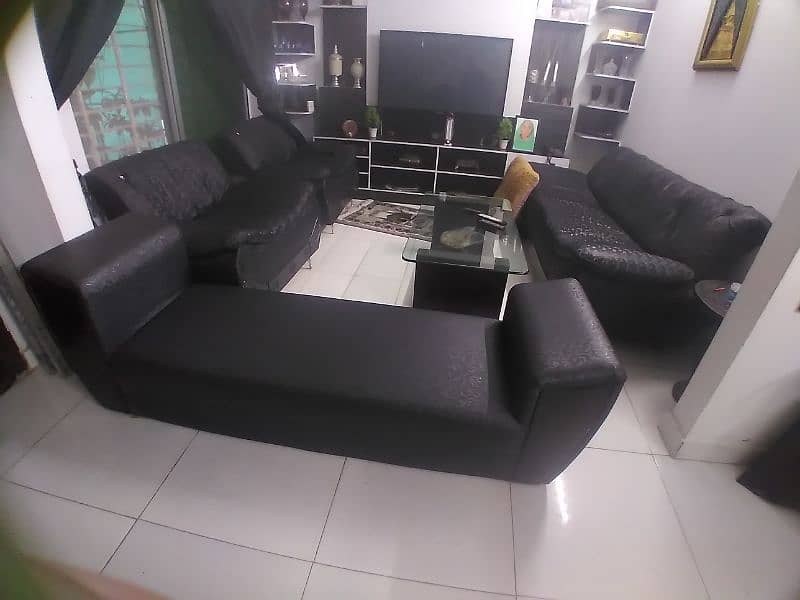 8 Seater Black Sofa Set 4