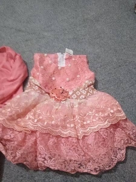 kids frocks in good condition 12