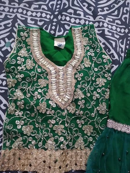 kids frocks in good condition 13