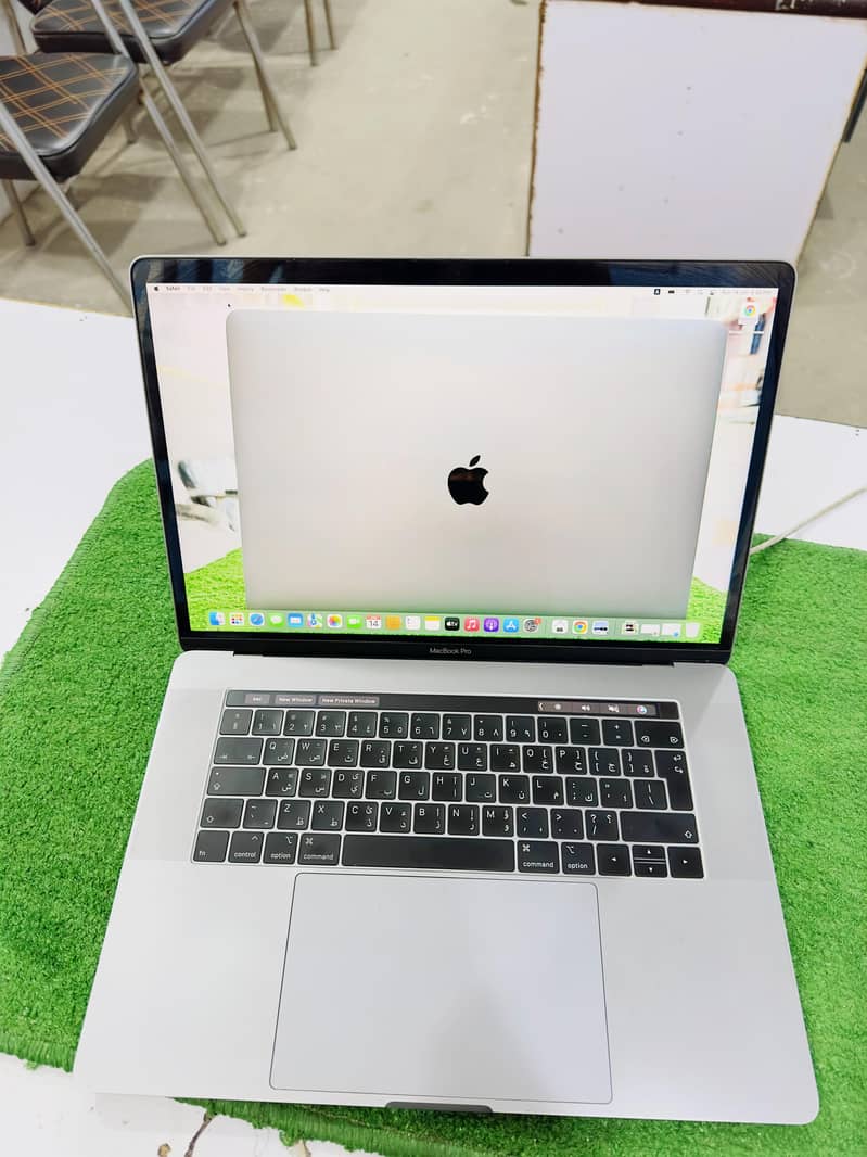 Apple Macbook Pro & Air M1 Chip (Best Price Available) 12