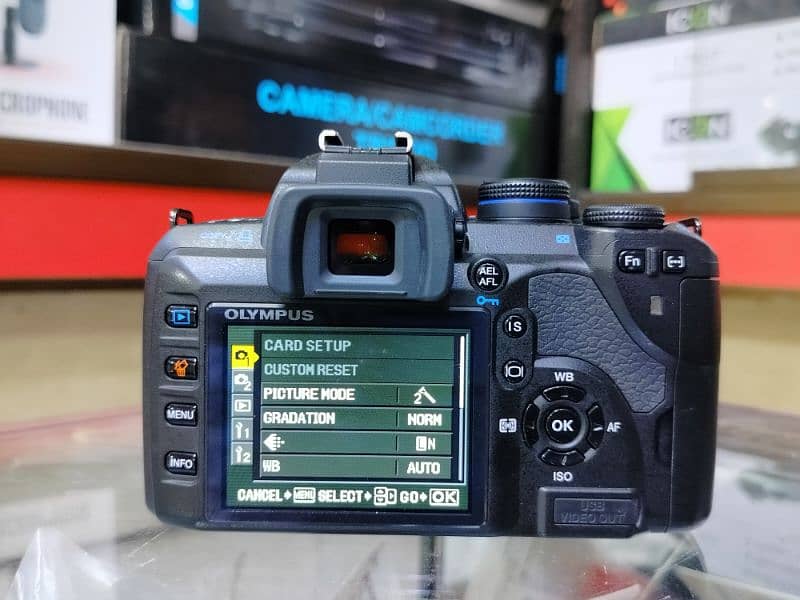 olympus E520 | Dslr Camera | better then canon 400d 450d 350d 40d 2