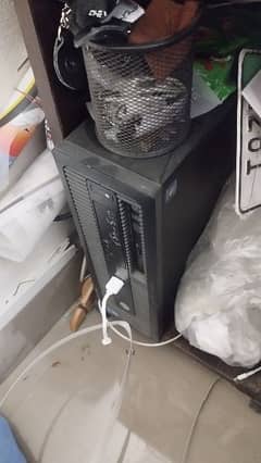 HP PC condition is new just dust on it 3 month used OK!