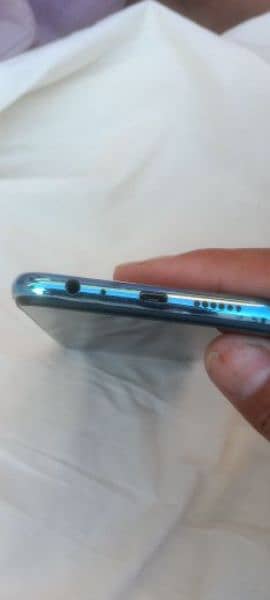 Oppo f9 pro all ok no any foult blkl lush condition 4/128 no open 3