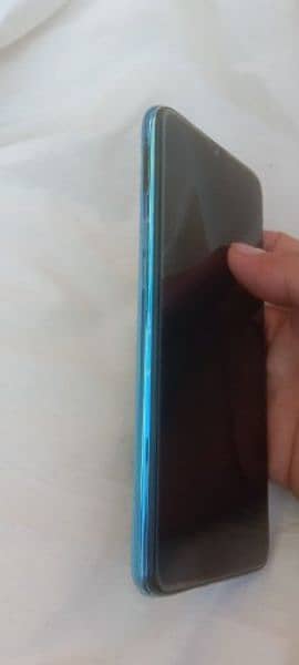 Oppo f9 pro all ok no any foult blkl lush condition 4/128 no open 5