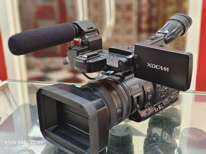 Sony PMW-150 Full HD Camcorder Good Condition 3