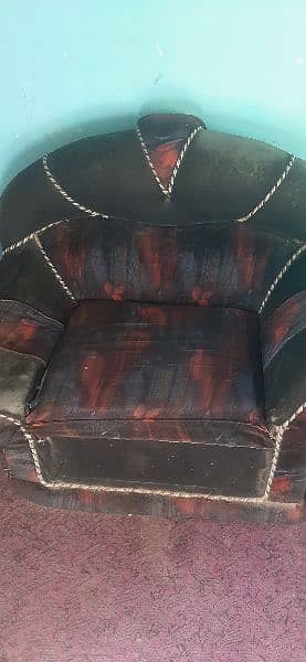 5 seater sofa set for sale. . 11