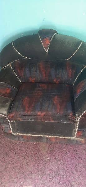 5 seater sofa set for sale. . 12