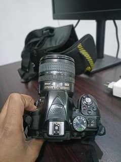 Nikon D5300 with lenz 18-70mm
