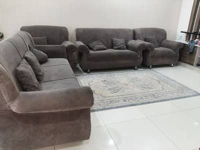 7 seater sofa for sale . . high quality foam . . bought in 78k