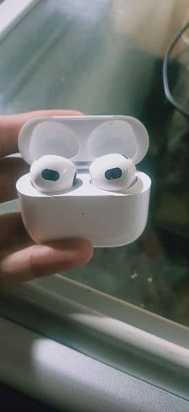 airpods 3d generation 4
