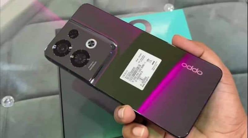 Oppo Reno 8 Pro 5g 256 GB 12 GB Ram PTA proof hai Warranty ma hai 0