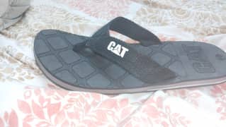 Mens slippers in wholesale and quantity is also available