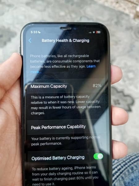 IPHONE XR 64gb jv battery 82% 10/9 condition non active sim time 3