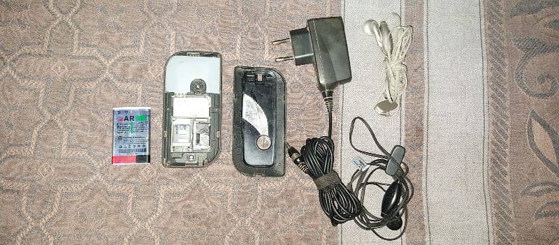 nokia 7610 3