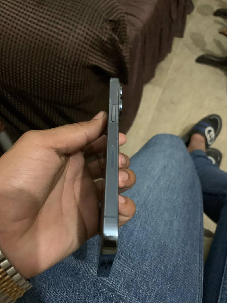 Iphone 13 pro, 256GB factory unlock 0