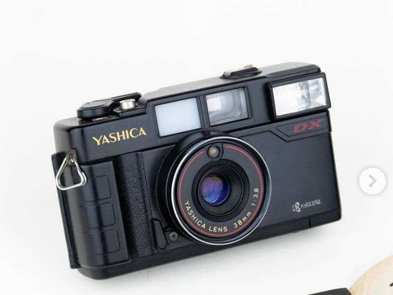 Yashica MF-2 super camera DX Japan 2