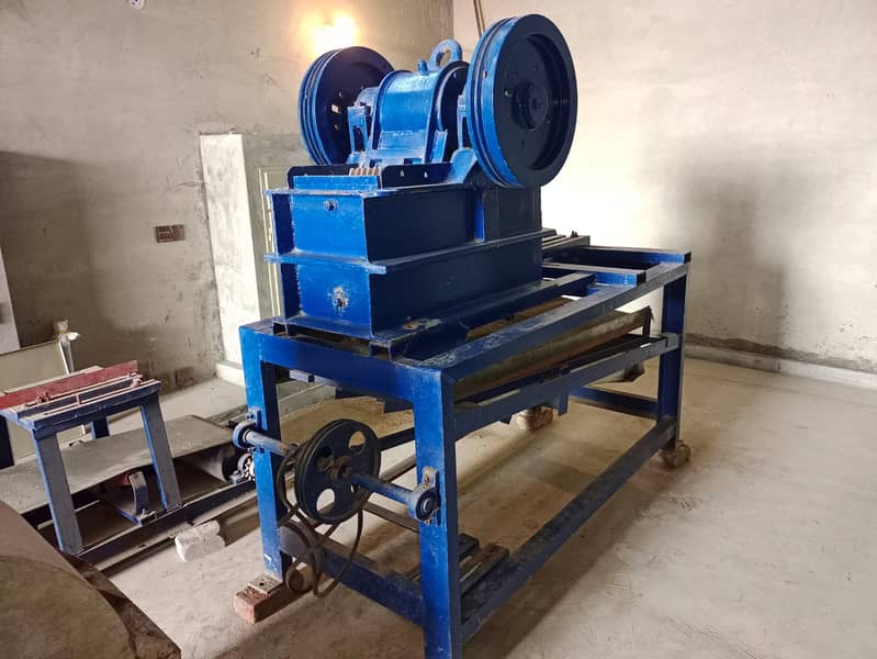 Jaw Crusher 16-18 inch and convair 0