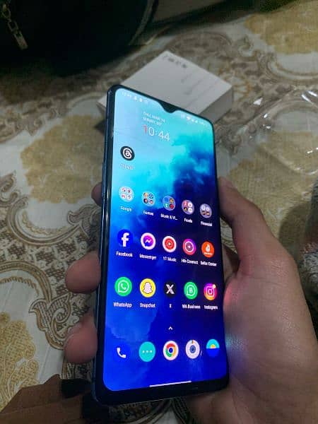 ONEPLUS 7T 8/128  Life Time PTA 10/10 Condition 2