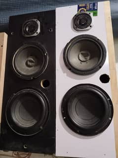 1 pair speakers size 6" 0