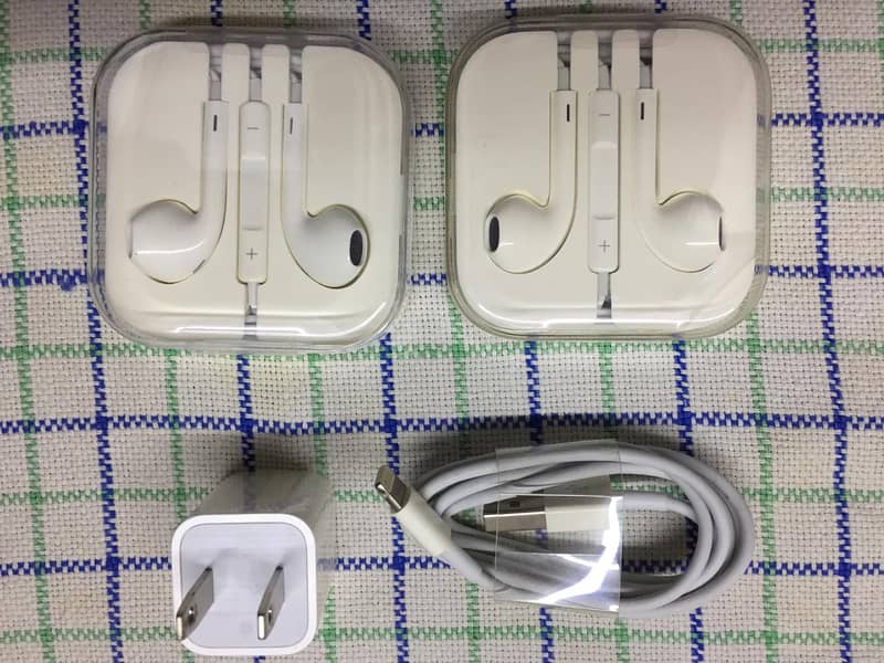 Original iphone7 handfree box pulled 1