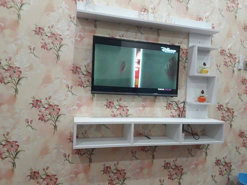 led rack - media wall - TV console - lcd - shelves 2