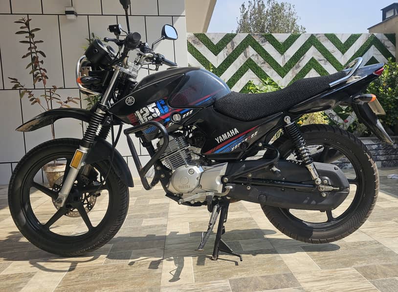 Yamaha YBR 125G for sale in Bahria Town Lahore 0