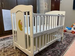 Baby Cot/ baby bed