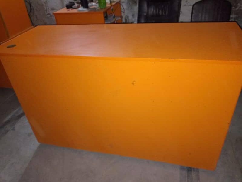 Front Desk Table 6ft Long with 4x Drawers and Desktop Space 0