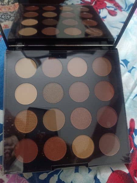 original bh cosmetics and different imported eye kits 6