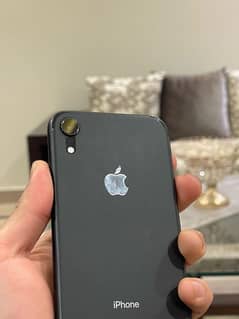 iphone xr 64gb pta aproved