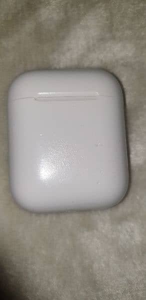 Apple Airpods 13