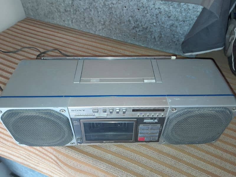 Sony radio tape recorder 11