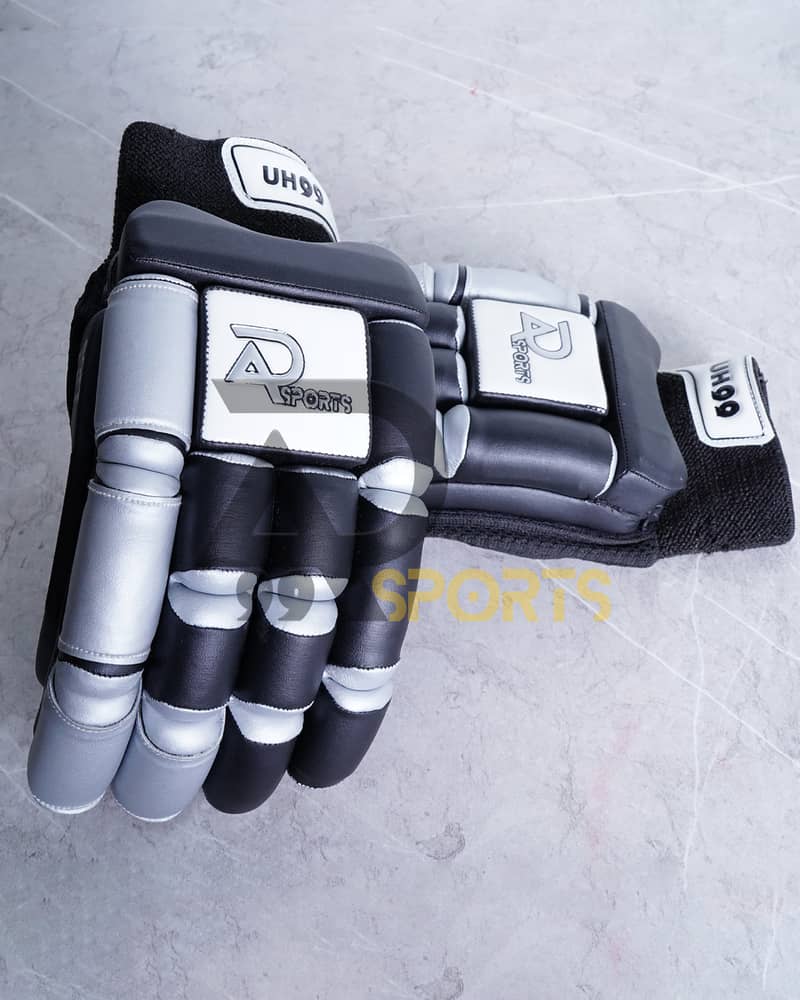 Cricket batting gloves / Black 2