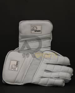 Cricket batting gloves /sports/ cricket/ gloves