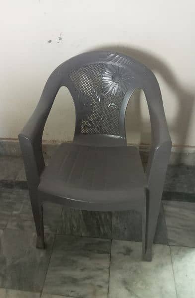 Plastic Chairs- New Condition 1