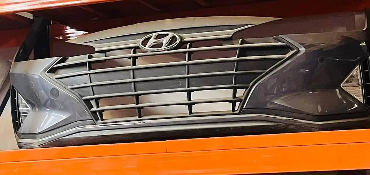 Hyundai Tucson Bonnet Diggi Bumpers Side Mirrors Lights Doors Fenders 13