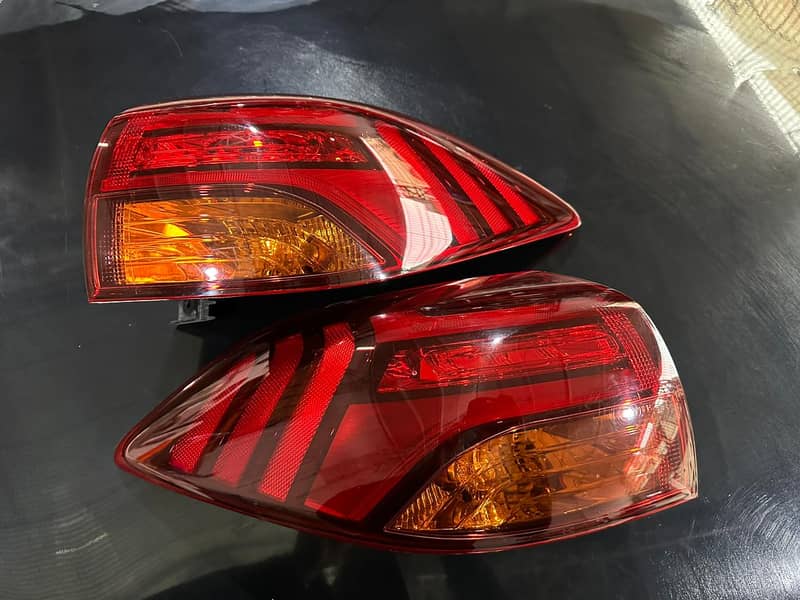 Toyota Hilux Fortuner Headlights backlights Side Mirrors Fender Bumper 12