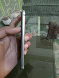 I am selling iphone 6s pta approved 0