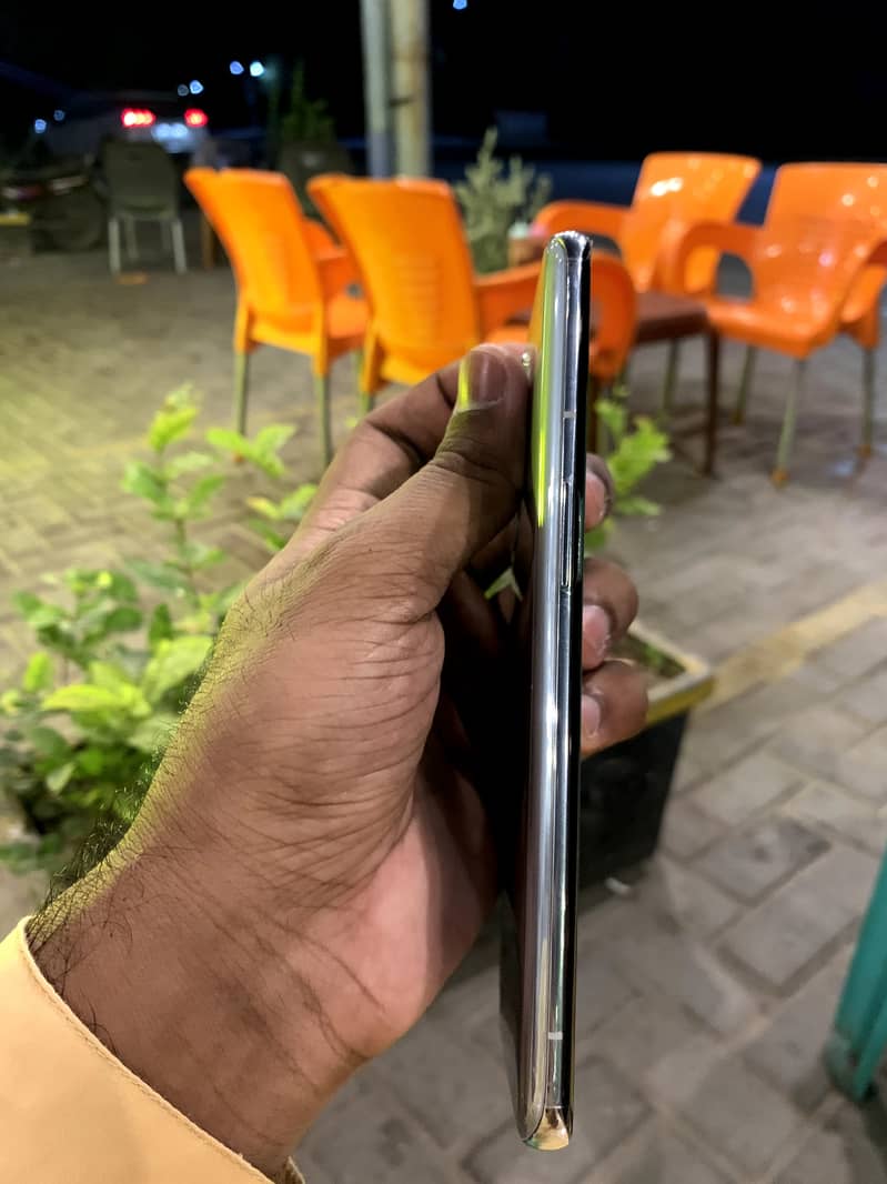 OnePlus 9 pro 12/256gb read full add 7