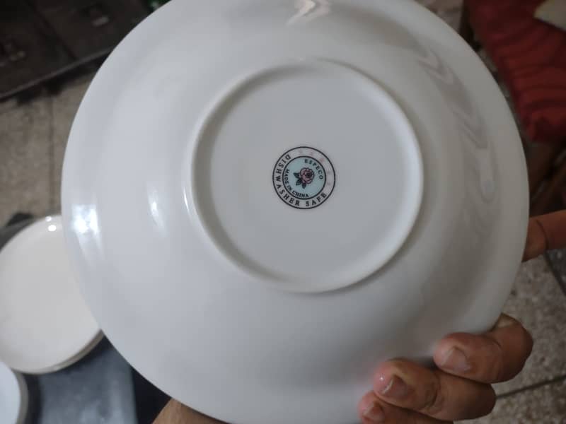 Crockery for sale 1