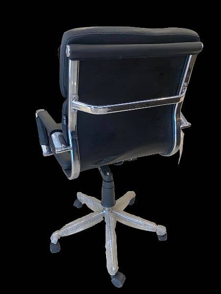 Imported Office chairs available in best prices 2