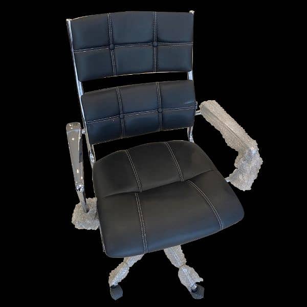 Imported Office chairs available in best prices 16